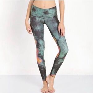 Teeki yoga hot pants